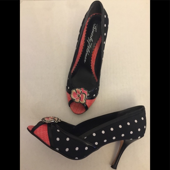 Beverly Feldman🌷Heels Sz 8 Blk/Wht Poka Dot - Picture 8 of 8